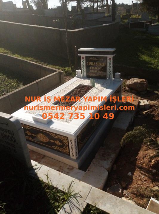 Tunceli Tek Kişilik Desenli Gövde Baş Taşı Sütunlu Granit Mermer Mezar - Görsel 3