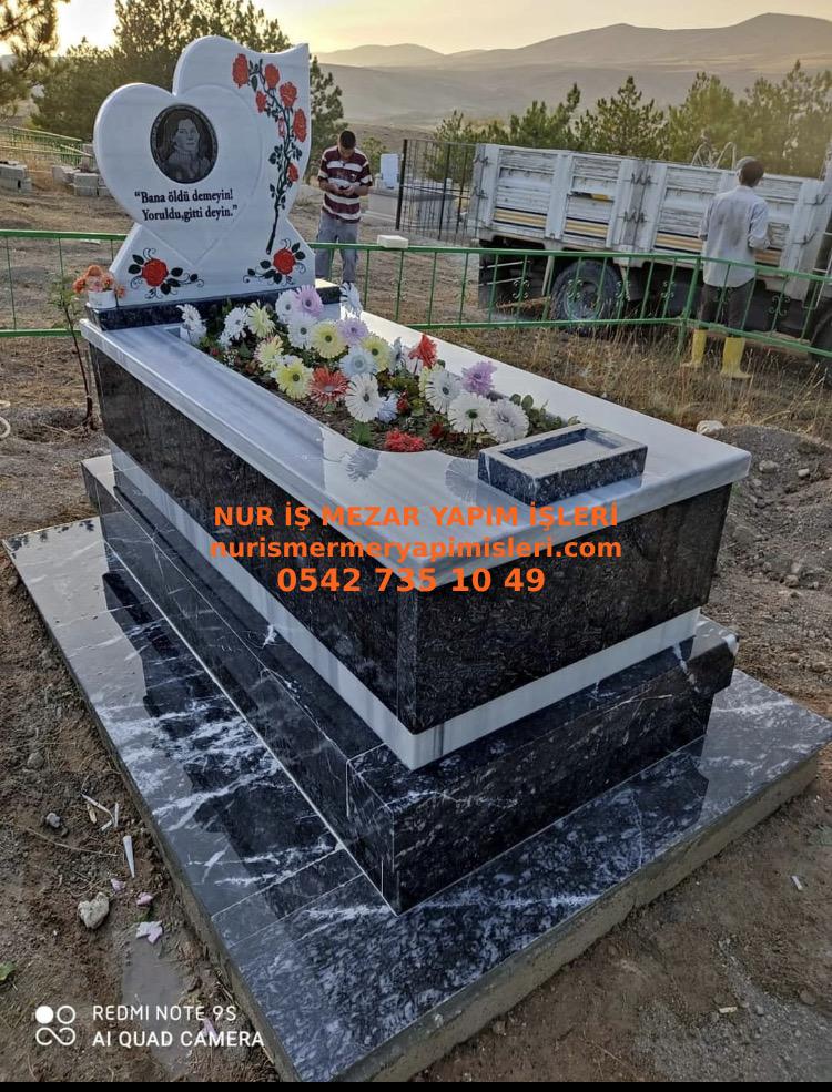 Tek Kişilik Kütahya Siyah Mermer Kalp Baştaşı Mezar Modeli - Görsel 2