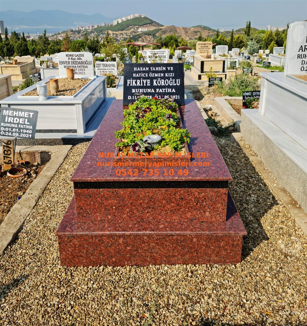 Kocaeli Tek Kişilik Siyah Baş Taşı Kuşaklı Kırmızı Granit Mezar Modeli - Görsel 2