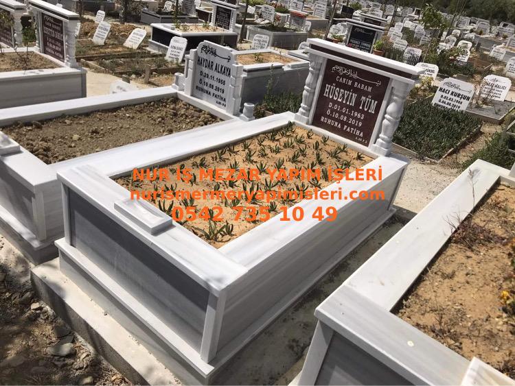 İzmir Tek Kişilik Sütunlu Granit Baştaşı Mermer Mezar - Görsel 2