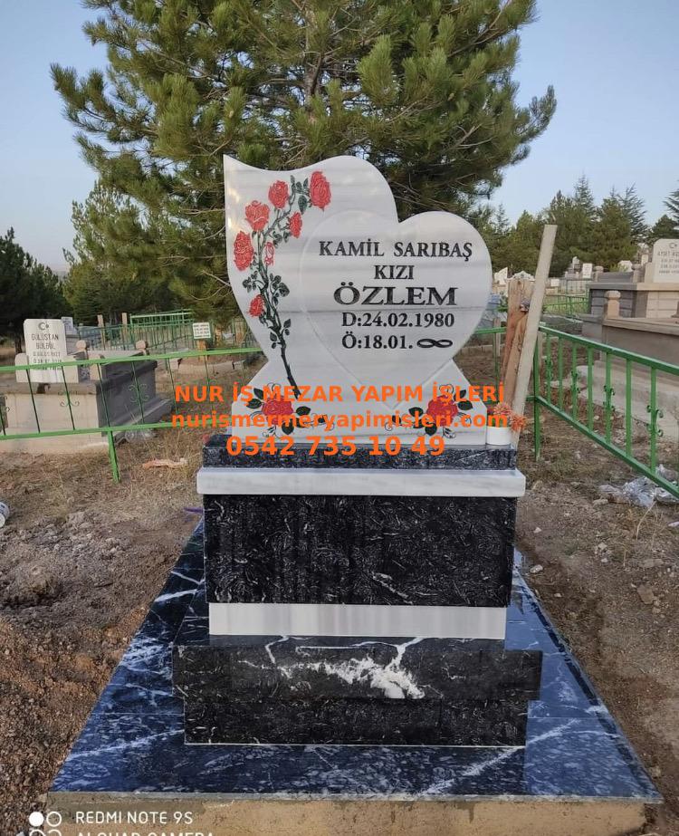 Tek Kişilik Kütahya Siyah Mermer Kalp Baştaşı Mezar Modeli - Görsel 7