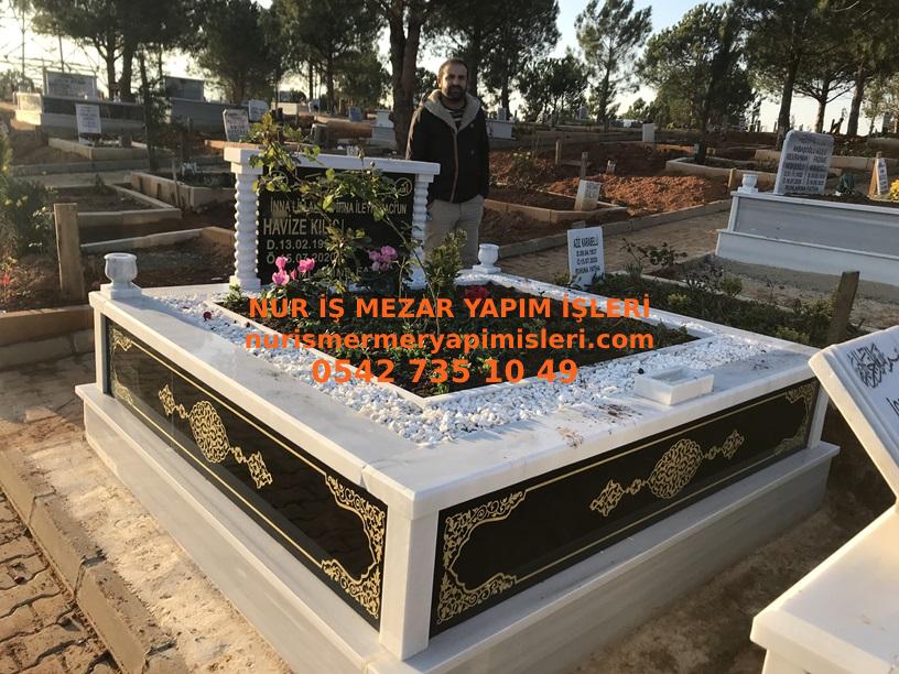 İzmir Çift Kişilik Granit Desen İşlemeli Sütunlu Mezar - Görsel 2